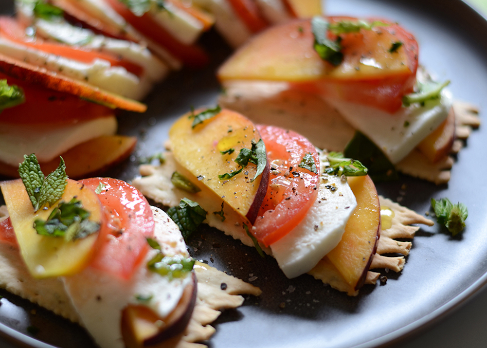 Peach Caprese Salad - La Panzanella® Artisanal Foods Canada